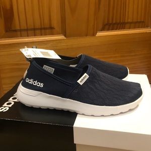 NWT Navy & White Adidas, Size 7.5, Super Cute